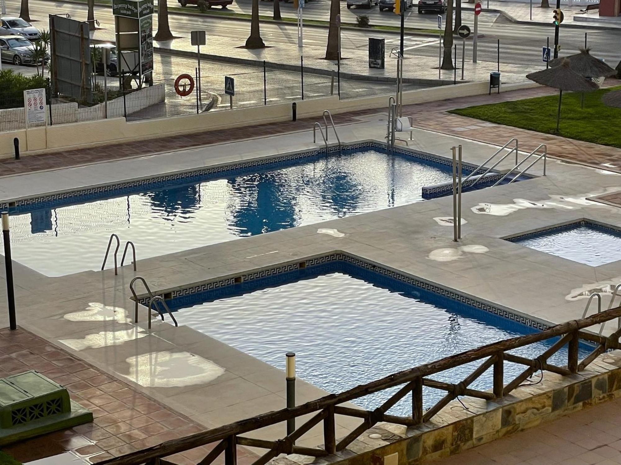 דירות בנאלמדנה Aloha Playa Vistas Al Mar מראה חיצוני תמונה